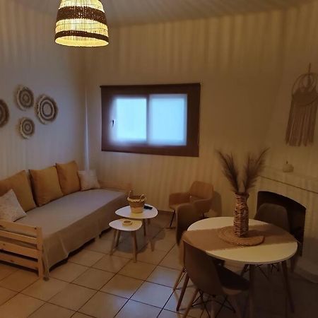 Studio 'Katerina By The Sea' ซาลามีส ภายนอก รูปภาพ