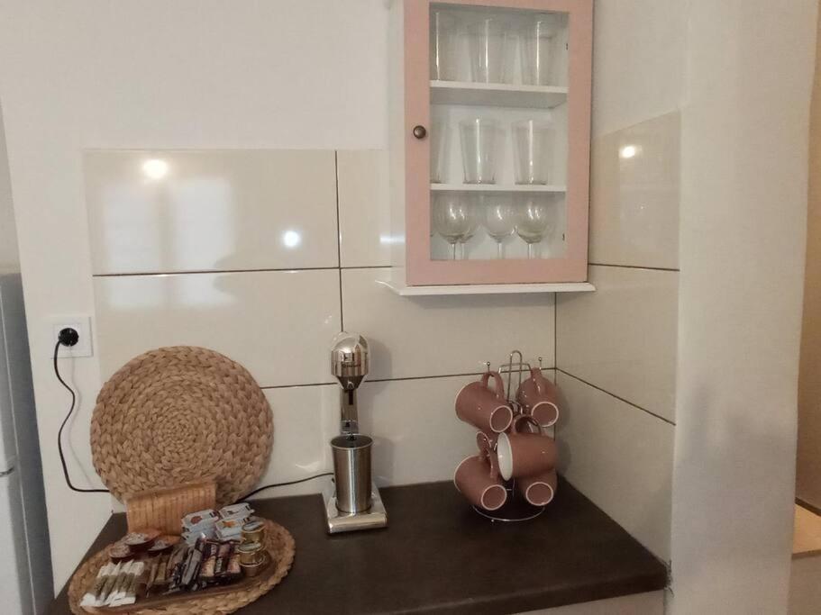 Studio 'Katerina By The Sea' ซาลามีส ภายนอก รูปภาพ